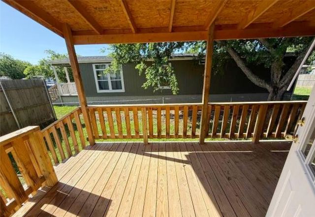 1717 Gale Drive, Pelican Bay, TX 76020