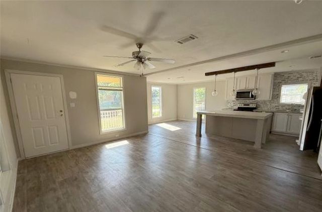 1717 Gale Drive, Pelican Bay, TX 76020