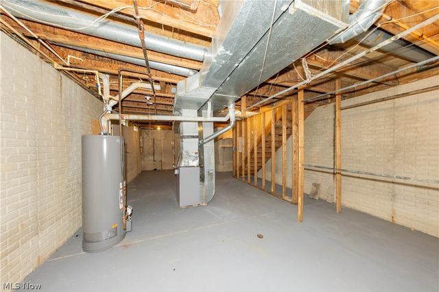 9323 Pratt Avenue, Cleveland, OH 44105