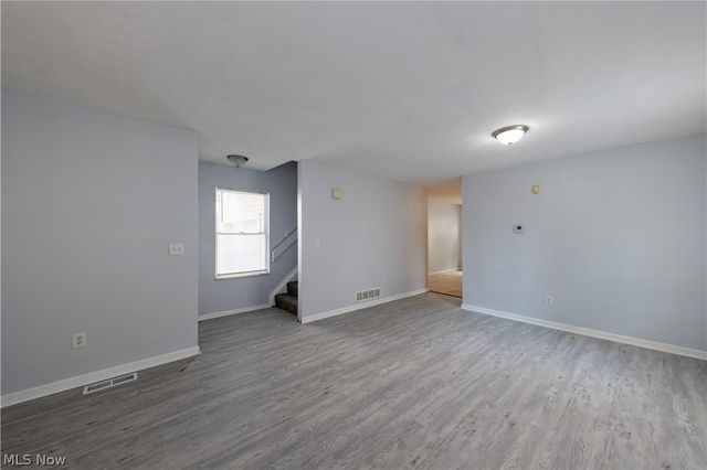 9323 Pratt Avenue, Cleveland, OH 44105