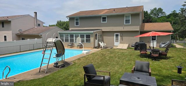 7949 BAYARD DR, Hummelstown, PA 17036