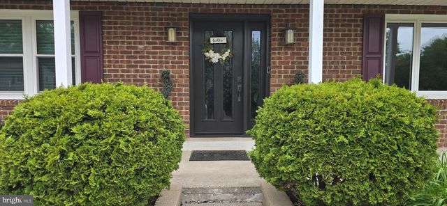 7949 BAYARD DR, Hummelstown, PA 17036