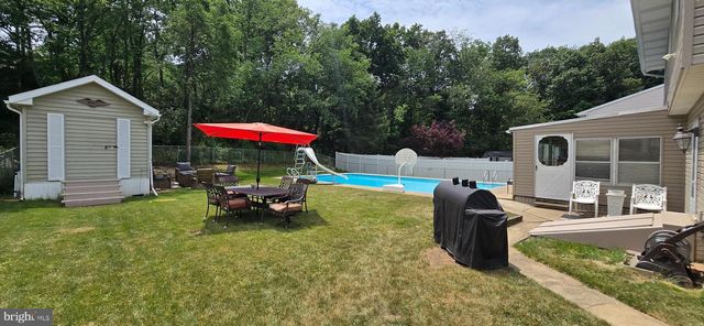 7949 BAYARD DR, Hummelstown, PA 17036