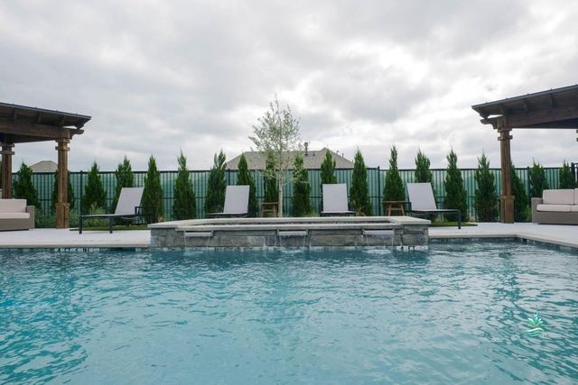 5924 Carmona Trail, Fort Worth, TX 76123