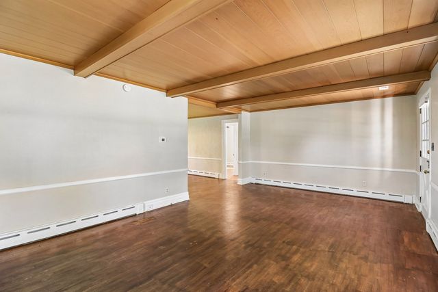 3908 W Kane Avenue, Mchenry, IL 60050