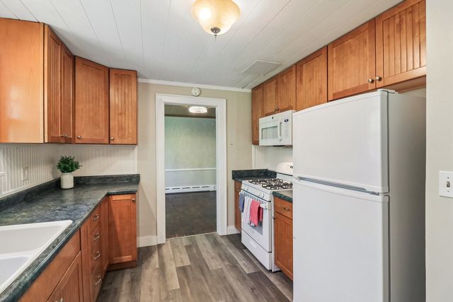 3908 W Kane Avenue, Mchenry, IL 60050