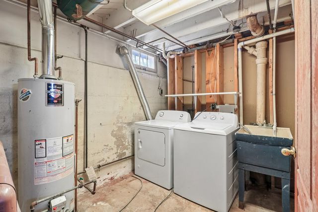 3908 W Kane Avenue, Mchenry, IL 60050