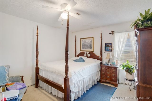 2276 State Route 70 E, Calera, OK 74730