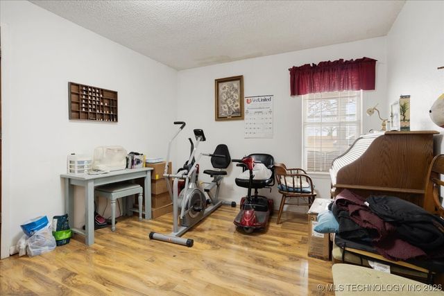 2276 State Route 70 E, Calera, OK 74730