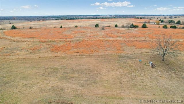 2276 State Route 70 E, Calera, OK 74730