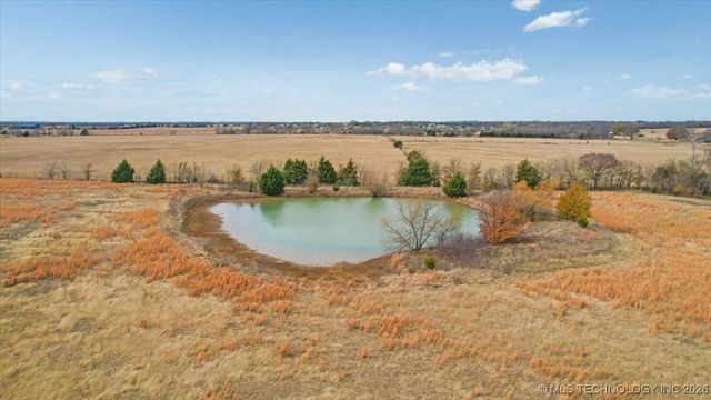 2276 State Route 70 E, Calera, OK 74730