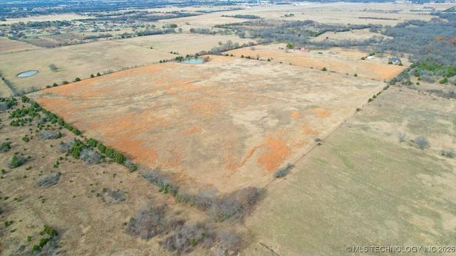 2276 State Route 70 E, Calera, OK 74730