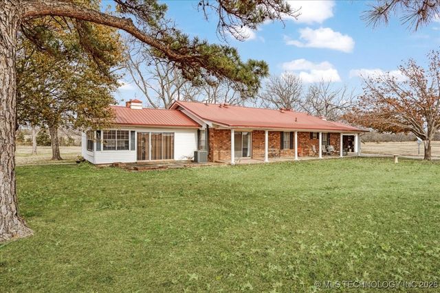 2276 State Route 70 E, Calera, OK 74730