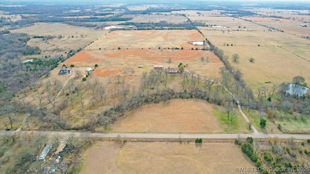 2276 State Route 70 E, Calera, OK 74730