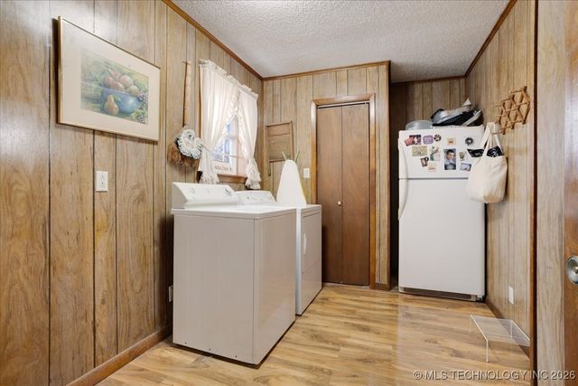 2276 State Route 70 E, Calera, OK 74730