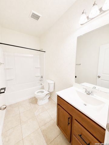 15322 SABER PT, San Antonio, TX 78253