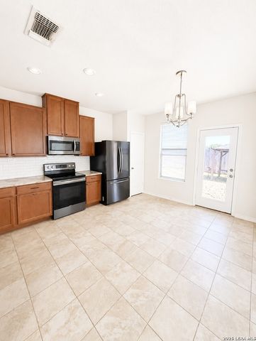 15322 SABER PT, San Antonio, TX 78253