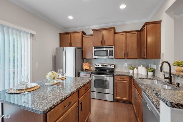 333 Dove Cottage Lane, Cary, NC 27519