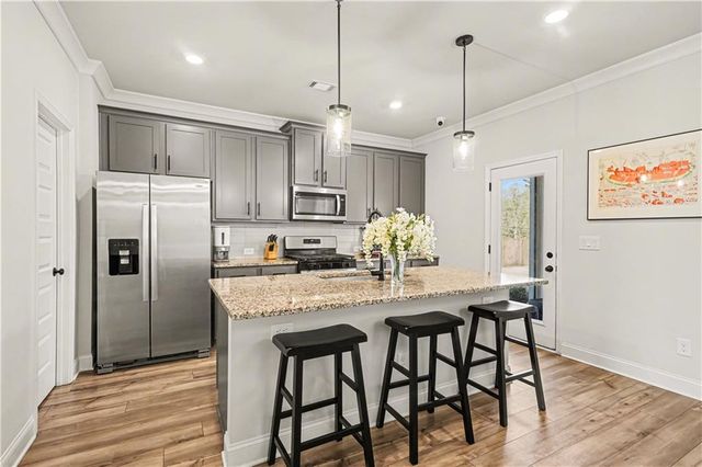 2700 Westgate Park Drive, Loganville, GA 30052