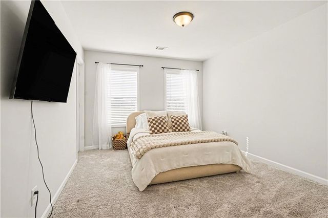 2700 Westgate Park Drive, Loganville, GA 30052