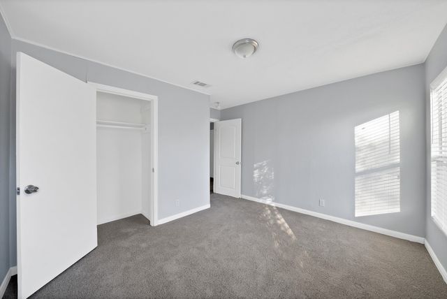 809 Hackamore Street, White Settlement, TX 76108