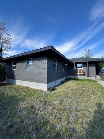 1902 Stuart Avenue, Butte, MT 59701