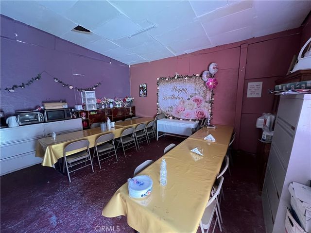 8920 S Western, Los Angeles, CA 90047