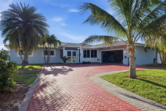 1818 DOLPHIN BOULEVARD S, St Petersburg, FL 33707