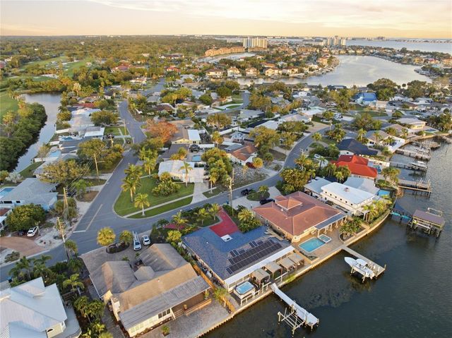 1818 DOLPHIN BOULEVARD S, St Petersburg, FL 33707