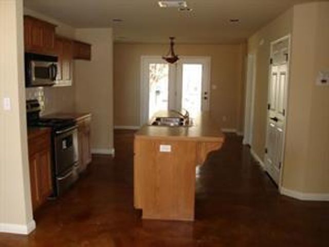 203 Railroad ST 4A, Buda, TX 78610