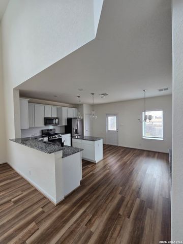 7402 Anchors Peak, San Antonio, TX 78244