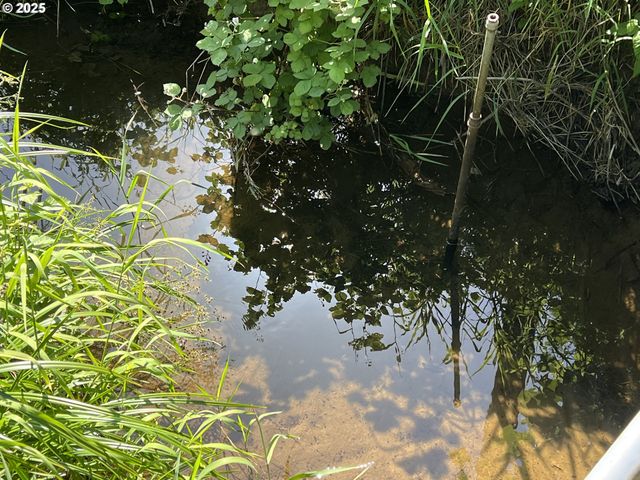 95007 NORTH WAY Ln, North Bend, OR 97459