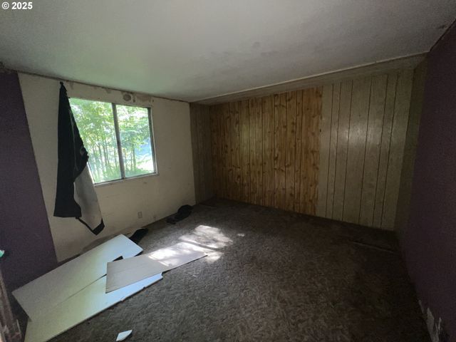 95007 NORTH WAY Ln, North Bend, OR 97459