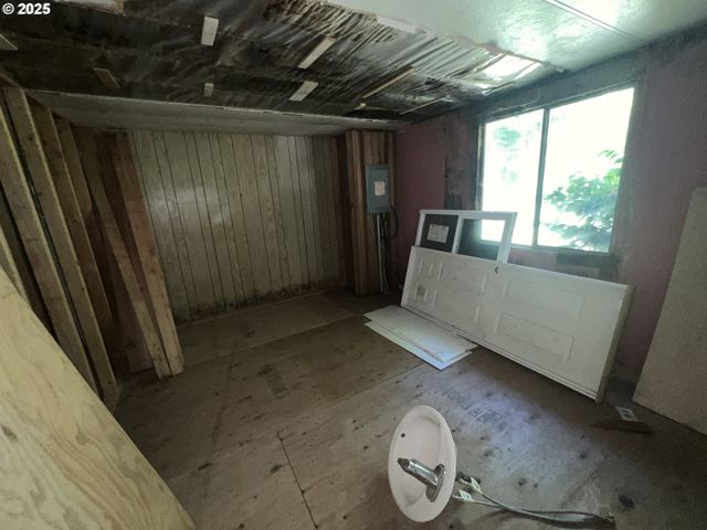 95007 NORTH WAY Ln, North Bend, OR 97459