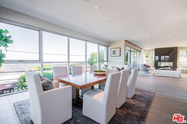 2391 Roscomare Road 401, Los Angeles, CA 90077