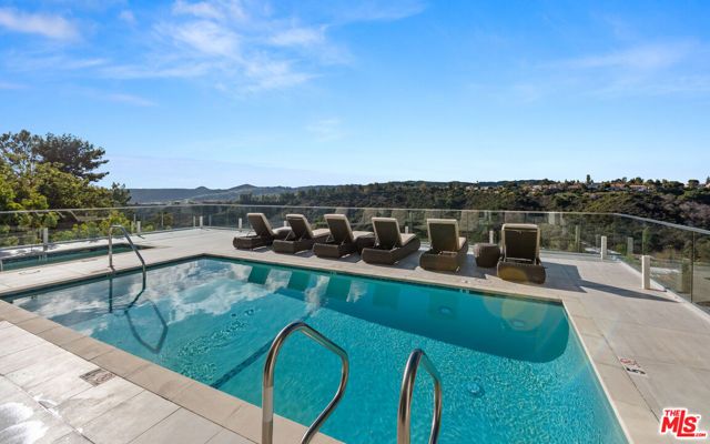 2391 Roscomare Road 401, Los Angeles, CA 90077