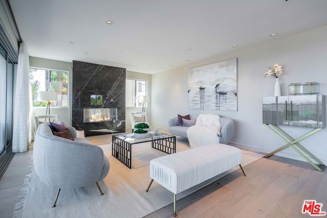 2391 Roscomare Road 401, Los Angeles, CA 90077