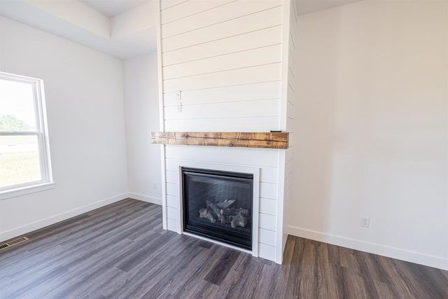 1744 E Kyle Circle, Beloit, WI 53511
