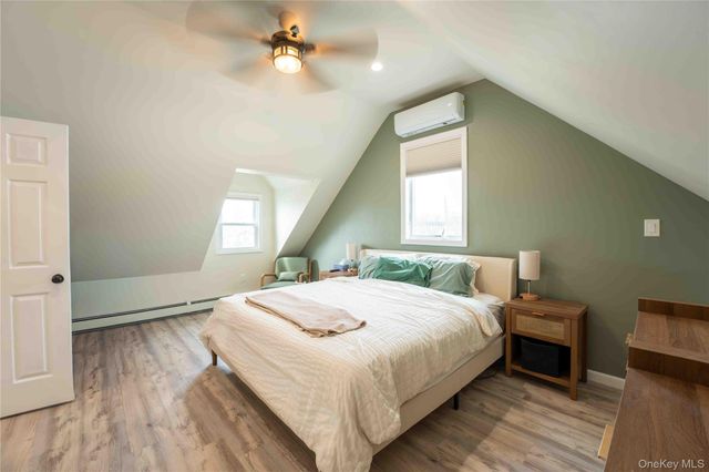 2381 Yorktown Street, Oceanside, NY 11572
