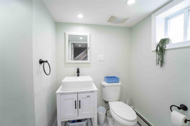 2381 Yorktown Street, Oceanside, NY 11572