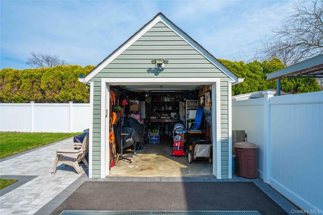2381 Yorktown Street, Oceanside, NY 11572