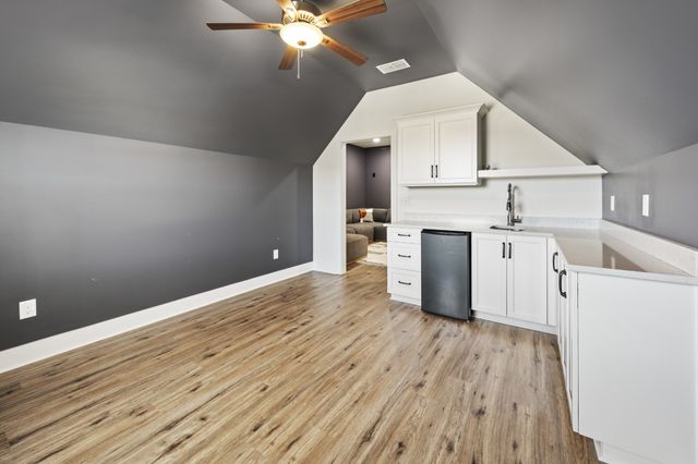 53 River Watch Way, Winchester, TN 37398