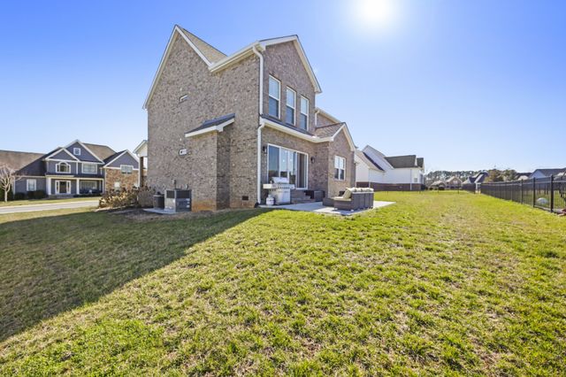 53 River Watch Way, Winchester, TN 37398