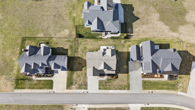 53 River Watch Way, Winchester, TN 37398