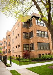 4422 N Greenview Avenue 3E, Chicago, IL 60640