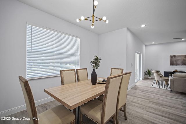 2668 Dennis Avenue SE, Palm Bay, FL 32909