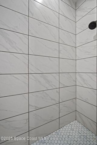 2668 Dennis Avenue SE, Palm Bay, FL 32909