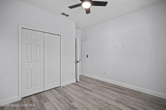 2668 Dennis Avenue SE, Palm Bay, FL 32909