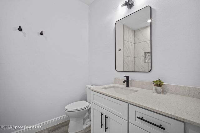 2668 Dennis Avenue SE, Palm Bay, FL 32909