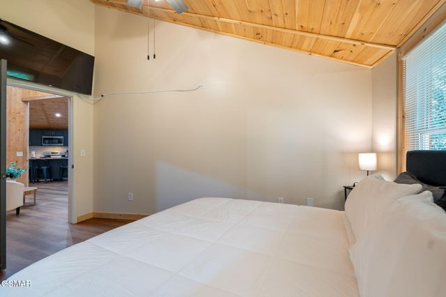 525 Sourdough Hollow Road, Kodak, TN 37764